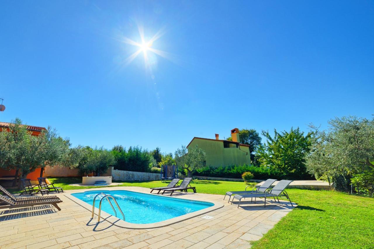 Mare3 With Pool, Sea View And Hydromassage Apartament Banjole